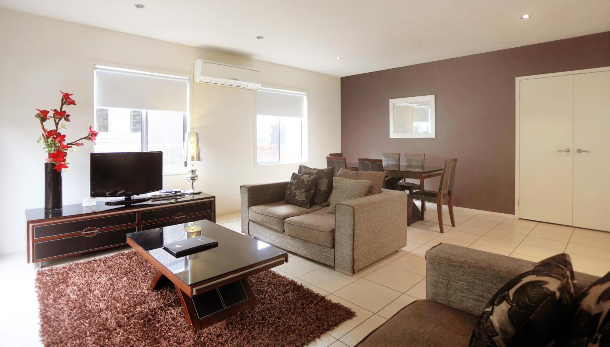 Quarterdecks Retreat Villa Urangan Room photo